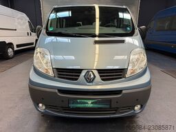 RENAULT Trafic 9 Sitze Klima 2.Hand PDC NAVI R-CAM AHK
