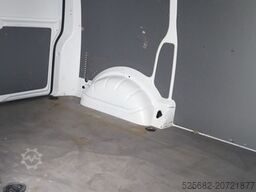 Volkswagen T6 Transporter T6.1 2.0 TDI AUT,AHK,KLIMA,1.HAND