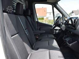 MERCEDES-BENZ Sprinter 317 CDI 9 G-Tronic Hochraumkast. Abstan