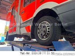 MERCEDES-BENZ Sprinter 516 CDI RTW Fahrtec Stryker Trage