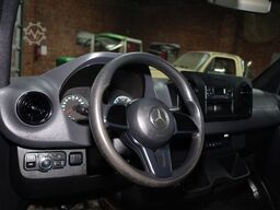 MERCEDES-BENZ eSprinter Kasten 314 L2 terie Klima