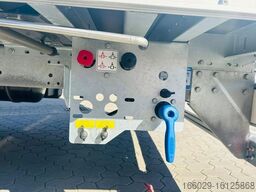 TALSON 2-Achs Mega Kofferauflieger  Event Trucking