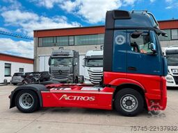 MERCEDES-BENZ ACTROS 1845 * GIGASPACE * RETARDER * STANDKLIMA