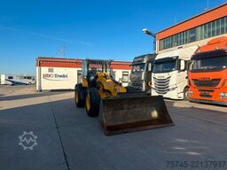 JCB TM 320 T4F * AGRI * Q-FIT * 40Km/h * VOLLGUMMI *