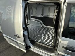 VOLKSWAGEN Caddy 1.6 TDI Klima Navi 8Räder Trennwand klappb