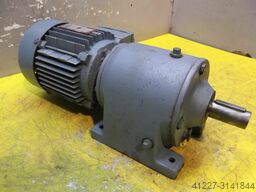 SEW-EURODRIVE R40DT71C4