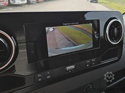 MERCEDES-BENZ SPRINTER 319 Bakwagen Laadklep!