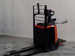 Toyota LPE200