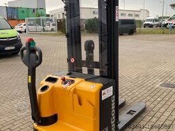 Liugong CLG2S016-WF3