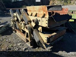 Ludwig Binder Linear quarry sieve.