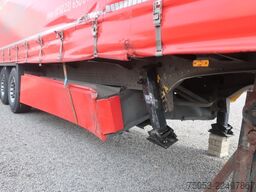 Schmitz Cargobull SCS 24 Liftachse Unfall