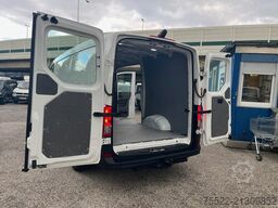 VW Crafter 35 Kasten 4x4 L2H1 - Navi