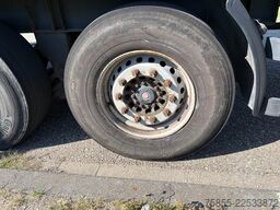 Schmitz SKO 24 ISO Box / SAF Axles / Steering Axle / Li...