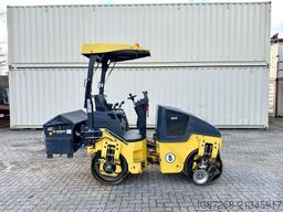 BOMAG BW100AD-5 mit Streuer / 2017 BJ / KAG