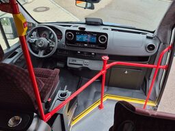 MERCEDES-BENZ Sprinter 517 Heckniederflur Vorlauffahrzeug