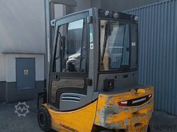 Jungheinrich EFG 320 Li-Ion 6.8m/ 2t/ 2020yy