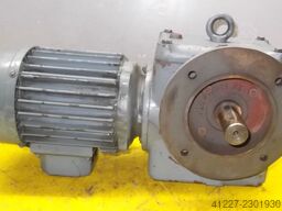SEW-EURODRIVE SS6F75D34-84