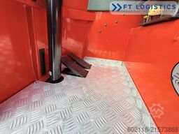 Combilift C3000ET TRIPLEX 5940 WIDE FORK POSITIONE