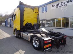 VOLVO FH460 verstellbare Sattelkupplung 2x Tank