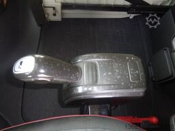 VOLVO FH460 verstellbare Sattelkupplung 2x Tank