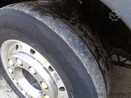 VOLVO FH460 verstellbare Sattelkupplung 2x Tank