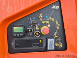 JLG 460SJ 4X4 / LOW MTH / 1 OWNER