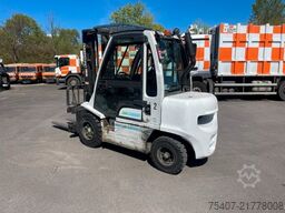 NISSAN UniCarriers DX 30 YG1D2A30Q