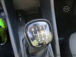 VW Caddy 2.0 TDI 102PS *KLIMA+Kastenwg.+NAVI+1-Hand