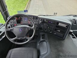 SCANIA P360