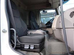 DAF 45 LF 290 Bakwagen + Laadklep 1500 kg