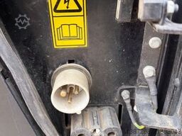 JCB 525-60E Elektrisch / 2022 BJ / 229 H / 6 Meter