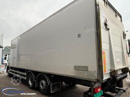 Volvo FE 320 441000 km, Steering axle, Chereau, Carrier