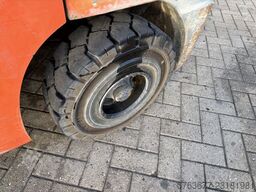 TOYOTA 52-8FDJF35 Triplo 550 Freelift / Vorkversteller Di