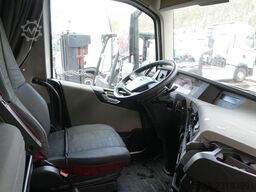 Volvo FH 420 Mega tractor unit