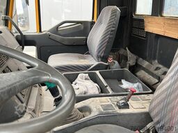 Iveco Eurotrakker 260 E 30 (MANUAL PUMP / POMPE MANUE...