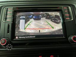 VOLKSWAGEN T6 Transporter*lang*1.Hand*DSG*Motor 124tkm*LED*