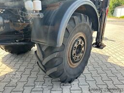 UNIMOG U 1650 / Atlas 130.1 / Greifer / Winde