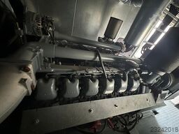 Notstromaggregat MAN 800 kVA D2842LE213 D 800-4W NC