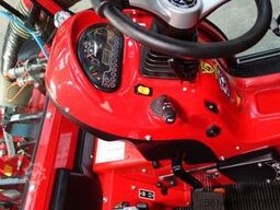 CARRARO TTR 4400 Traktor 4x4 Inkl. Mähwerk/Winterdienst