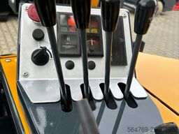 Combilift CB3000// LPG // 2017 year /Toyota engine