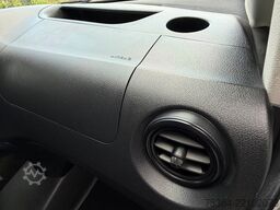 MERCEDES-BENZ Vito 109 Cdi Lang Tourer 9Sitze Schiebetür Klima
