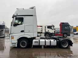 MERCEDES-BENZ ACTROS 1845 *  GIGASPACE * 2 X TANK * ACC *