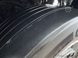 MERCEDES-BENZ ACTROS 1845 *  GIGASPACE * 2 X TANK * ACC *