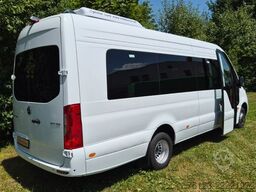 MERCEDES-BENZ 517 Sprinter GSR 3 Automatik 22 SS mehrfach