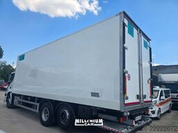 Iveco STRALIS 260S36 CELLA 8,60 SPONDA EURO 6