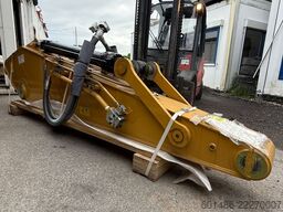 CATERPILLAR 320-330 Boom + Stick