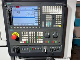 DOOSAN LYNX 2100LMA
