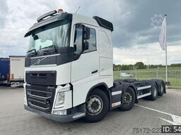 Volvo FH 540 Globetrotter, Euro 6, / 8x4 / ADR / Stee...