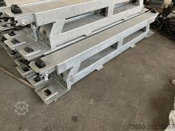 Müller Mitteltal Ausgleichsbock für Satteltieflader incl. Conatinerverschlüssen