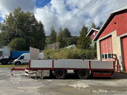 Istrail 2-axle flatbed trailer